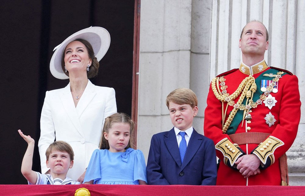 Prens Louis Kraliçe Elizabeth'in Platin Jübile kutlamasından rol çaldı - 15