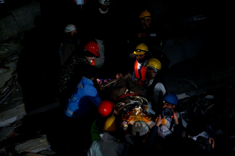 Deprem bölgesinden mucize kurtuluşlar - 42