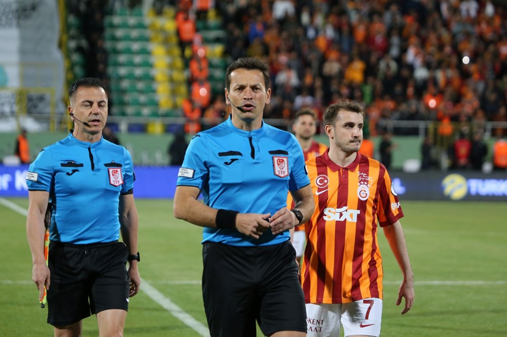 Galatasaray-Fenerbahçe Süper Kupa maçı yarım kaldı: Fenerbahçe sahadan çekildi - 7