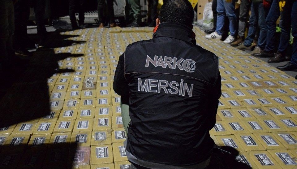 Konteynerden esrar çıktı!