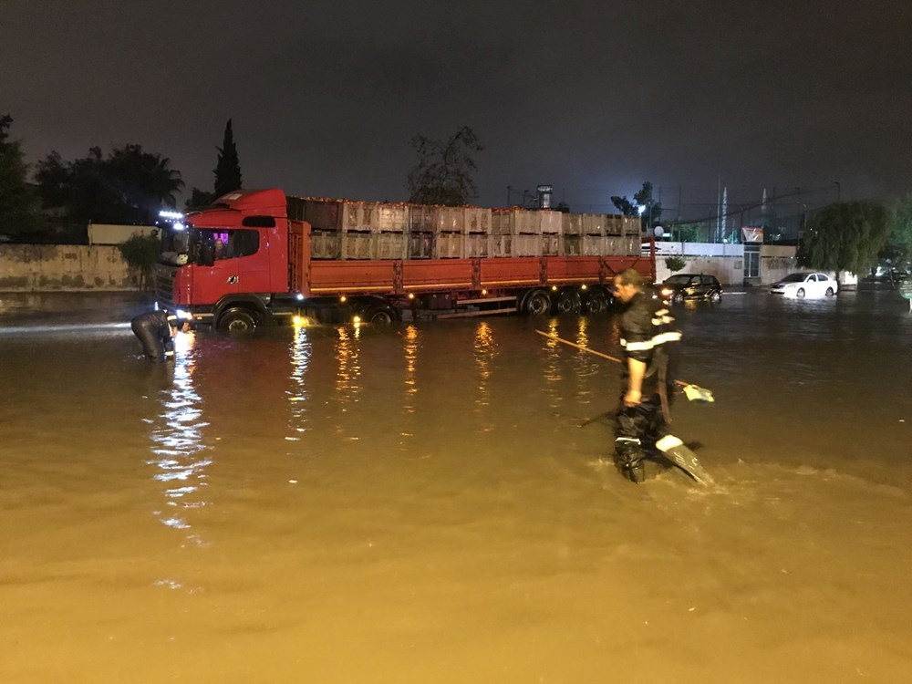 Antalya Kumluca'yı sel vurdu - 19