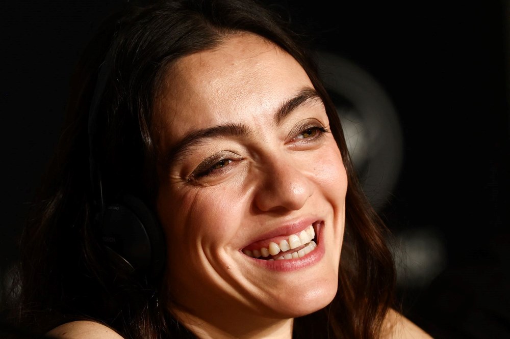 Merve Dizdar Cannes Film Festivali'nde en iyi kadın oyuncu ödülünü aldı - 15