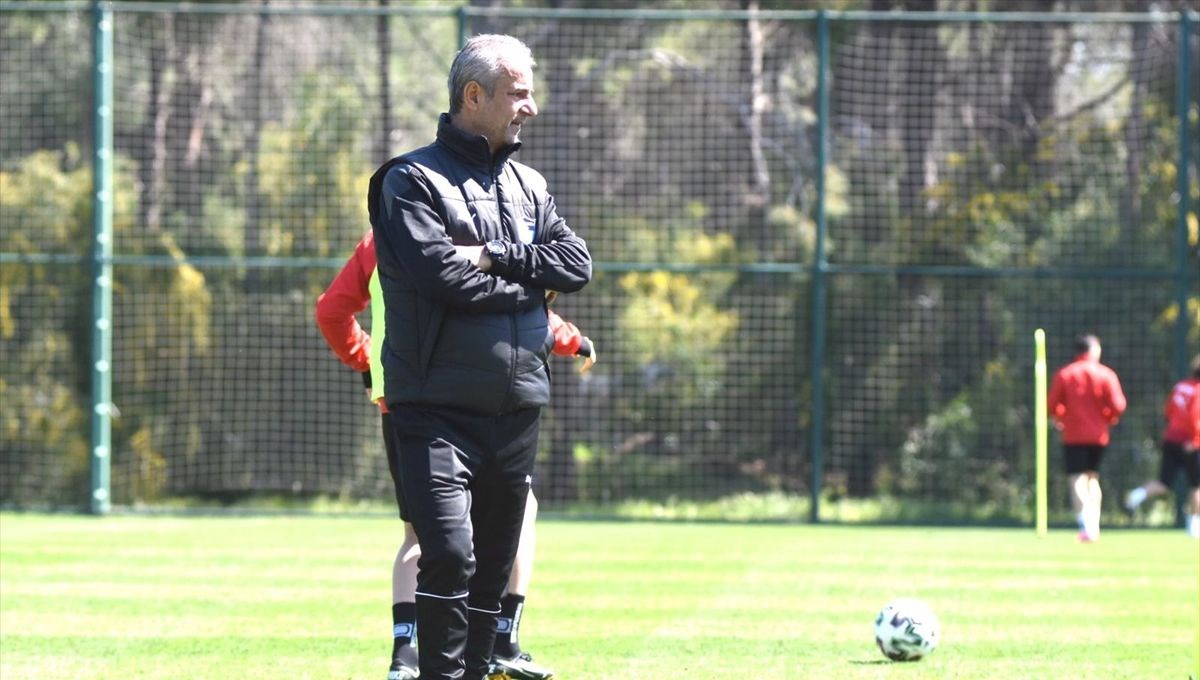 Erzurumspor'da İsmail Kartal ile yollar ayrıldı