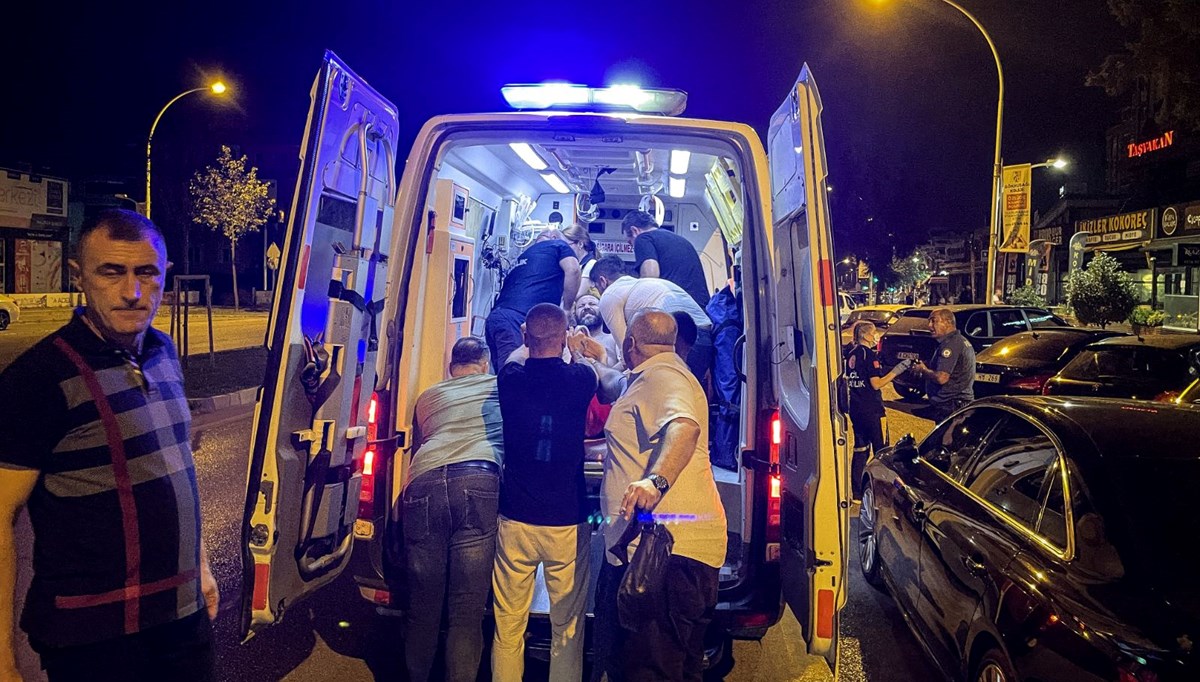 Gece kulübünde silahlı kavga: 1 ölü Gece kulübünde silahlı kavga: 1 ölü