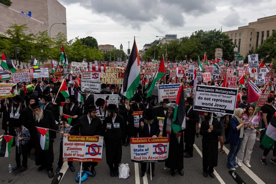 İçeride alkış, dışarıda protesto: İsrail Başbakanı Netanyahu, ABD Kongresi'nde konuştu - 3