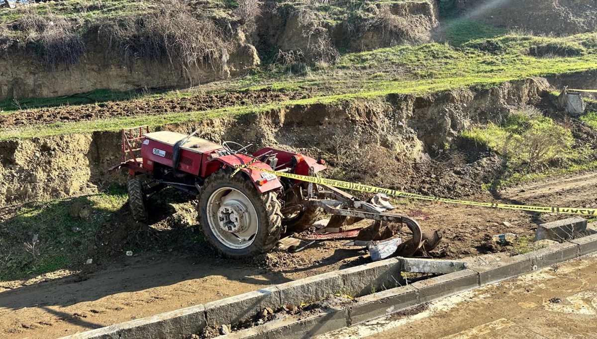 Tarlada çalışan çiftçi traktör kazasında öldü