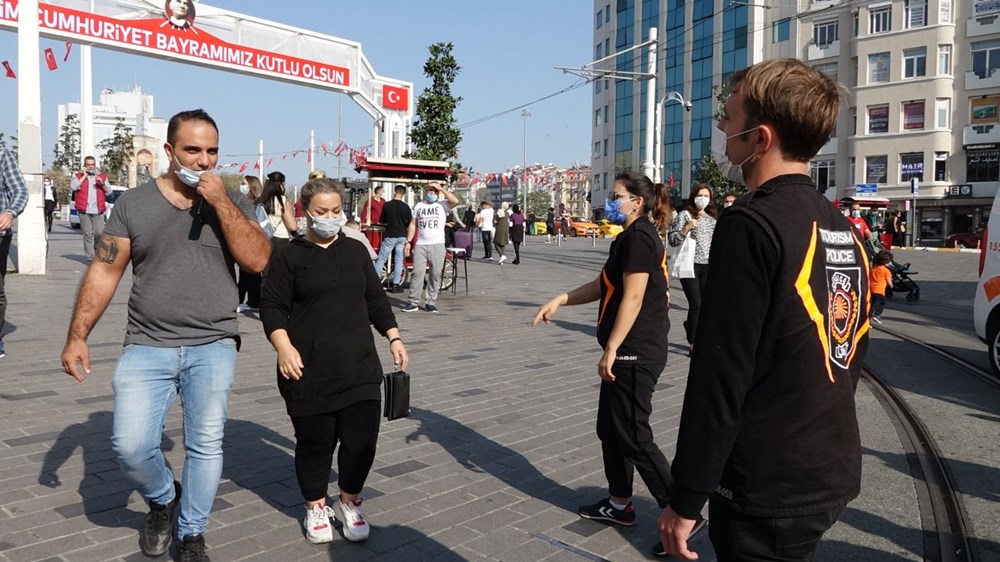 Taksim'de drone'lu maske denetimi - 9