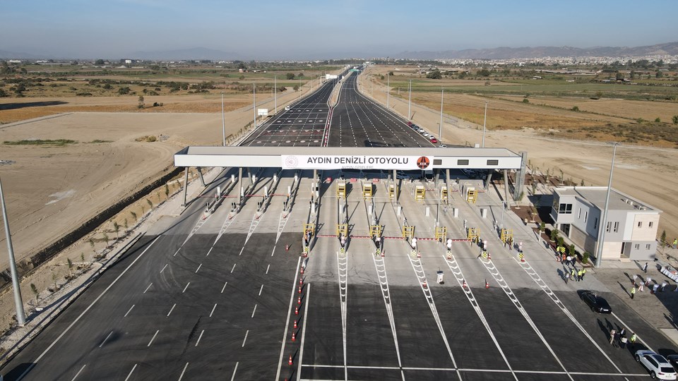 Aydın-Denizli Otoyolu açıldı: Yaklaşık 2 saatlik yol 1 saatin altına inecek - 1