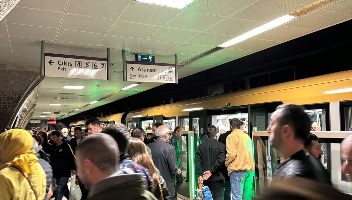 Üsküdar-Samandıra Metrosu'nda teknik arıza Üsküdar-Samandıra Metrosu'nda teknik arıza