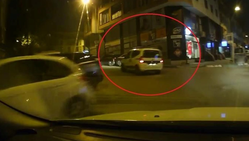 Bursa’da film gibi
kovalamaca: 60 kilometre kaçtı, izini kaybettirdi