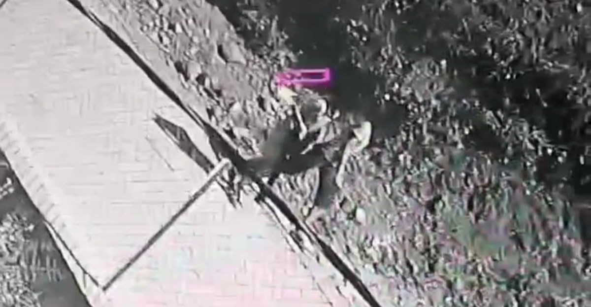 Güvenlik kameralarından B.Ç. ve K.A.’nın görüntülerine ulaşıldı.