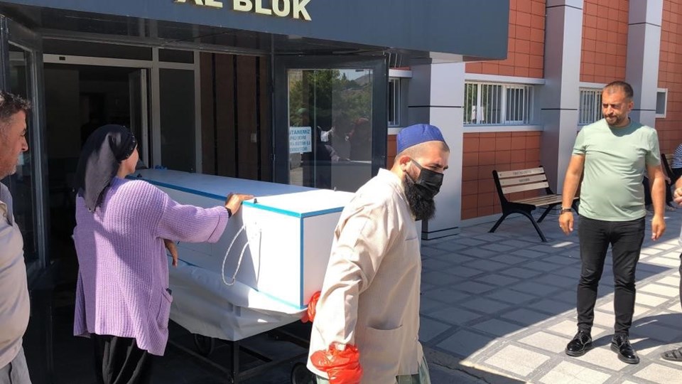 Çorum, Sivas ve Kayseri'den sonra şimdi de Tunceli: Kene bir can daha aldı - 1
