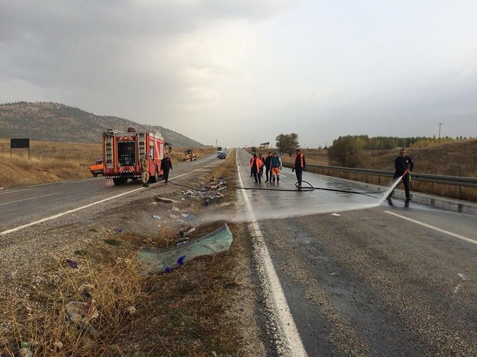 Kahramanmaraş'ta yolcu otobüsü devrildi: 7 ölü, 24 yaralı - 2
