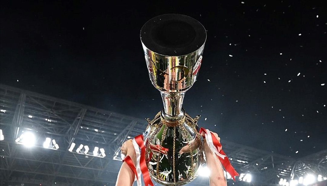 Türkiye Kupası'nı daha önce kazanan 4 takım da yarı finalde