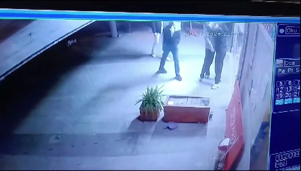 Çiğ köftecide arkadaşını öldürdü, Çiğ köftecide arkadaşını öldürdü,