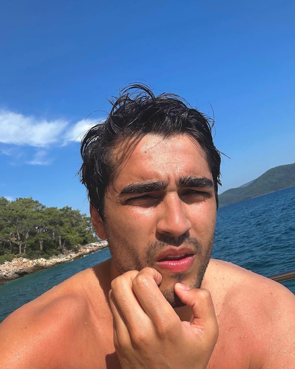 Yalı Çapkını'nın Ferit'i Mert Ramazan Demir'den tatil pozları - 2