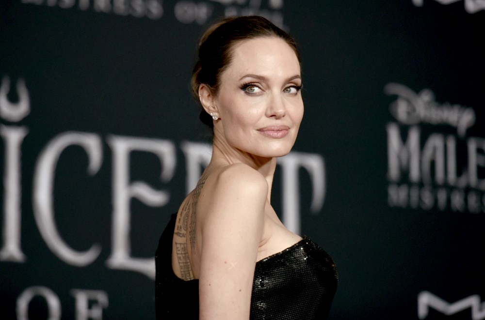 Angelina Jolie, Brad Pitt ile ortaklığını bitirmek istiyor - 6