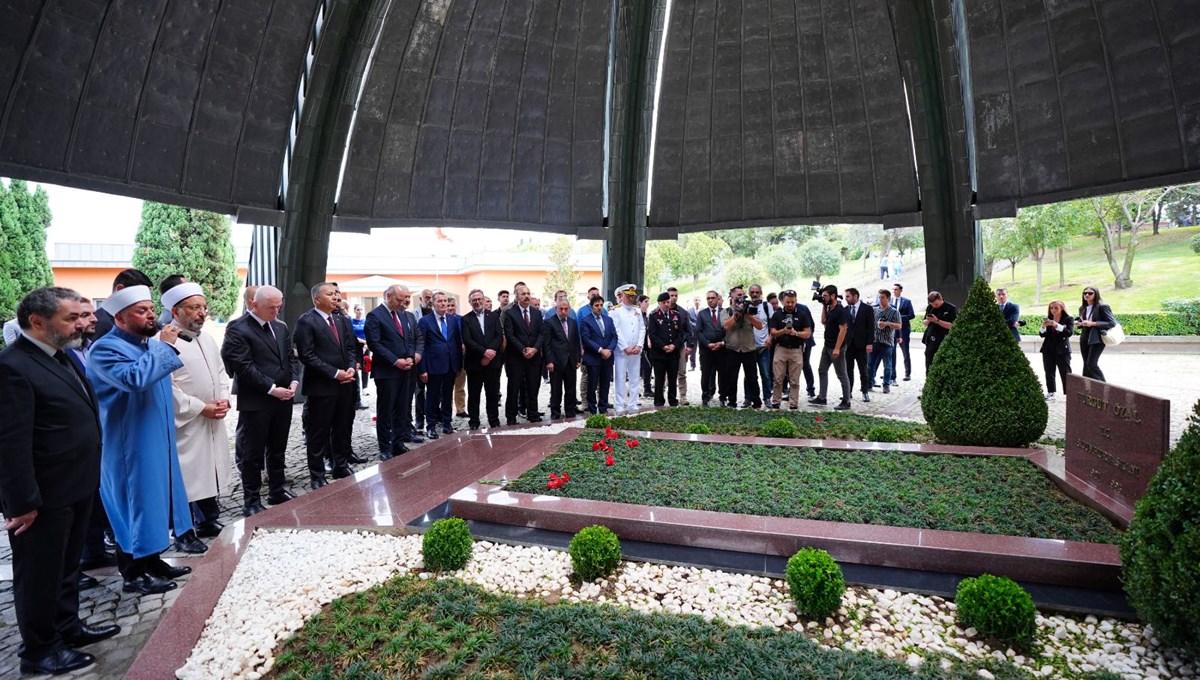 Menderes'in idamının 63. yıl dönümü Menderes'in idamının 63. yıl dönümü