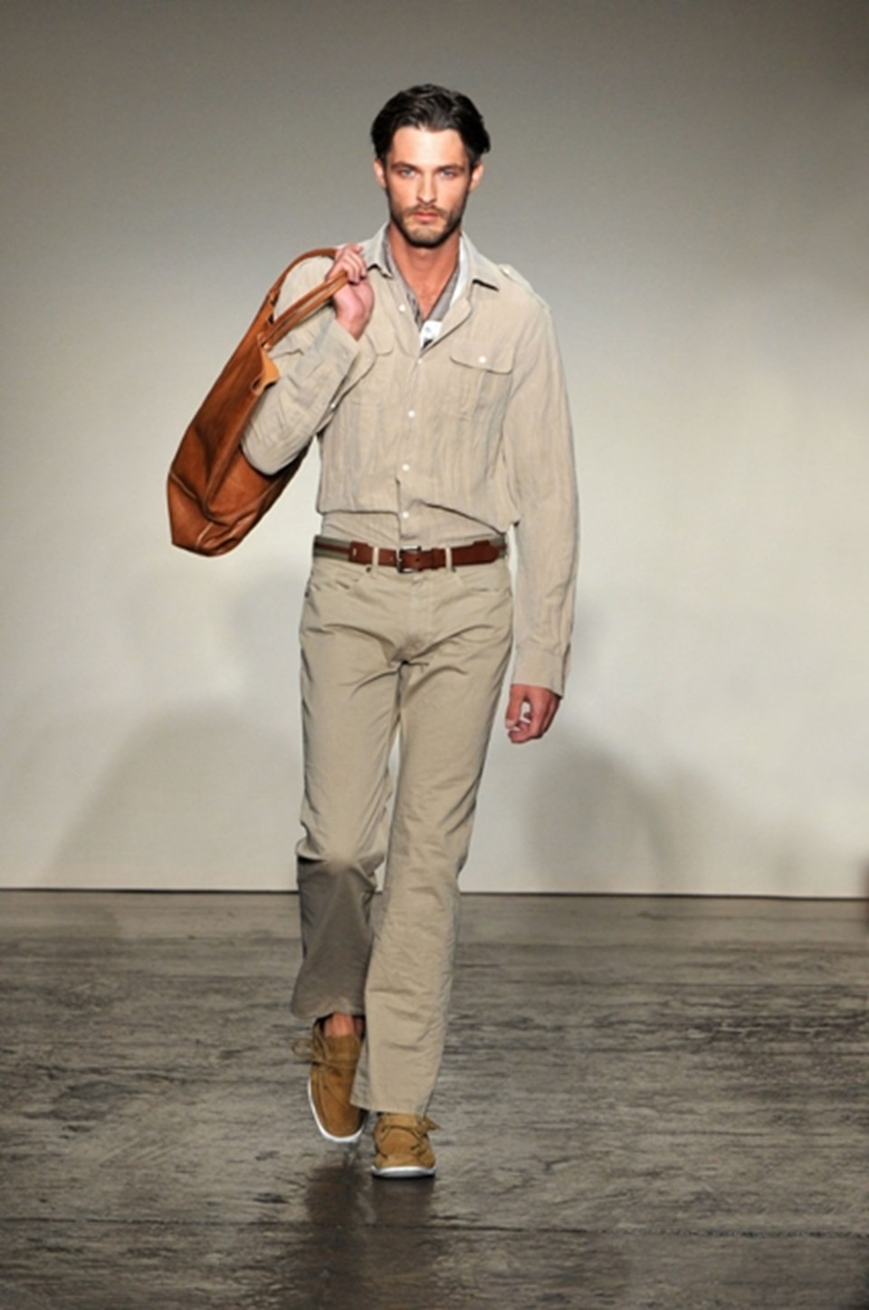 Banana Republic'ten Chino pantolonlar - 1