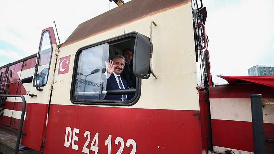 Gebze-Halkalı banliyö tren hattının açılış tarihi belli oldu - 2