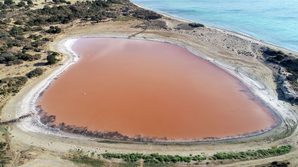 2 bin yıllık antik liman, kalpli pembe göle dönüştü - 1