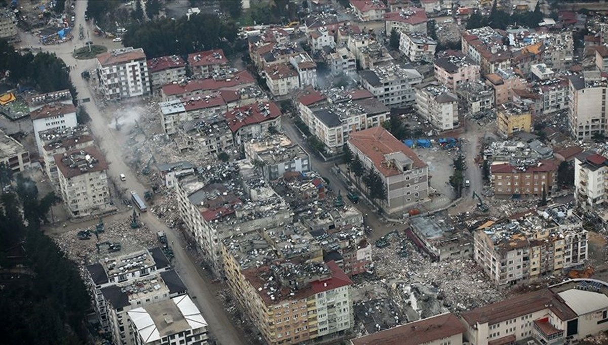 Antakya ve Defne'de 54 binanın enkaz kaldırma çalışması başlıyor Antakya ve Defne'de 54 binanın enkaz kaldırma çalışması başlıyor