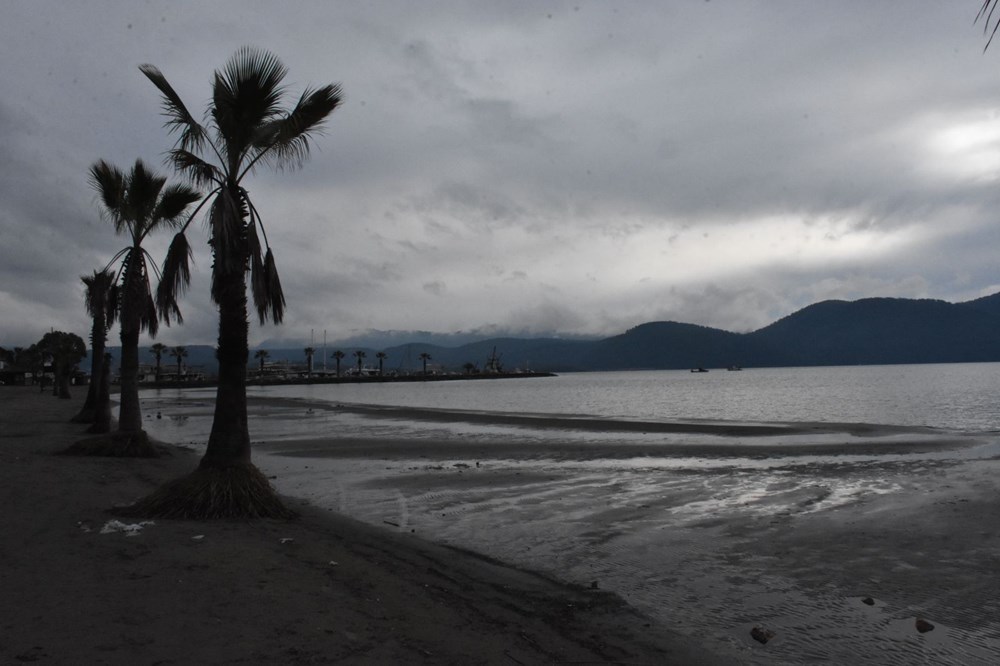 Muğla'da deniz suyu 40 metre çekildi - 12