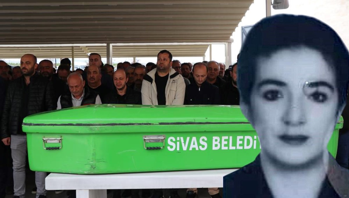Metrobüs kazasında can veren Ebru'ya veda Metrobüs kazasında can veren Ebru'ya veda