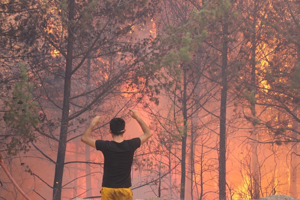 Adana'da orman yangını: 6 köy boşaltıldı - 2