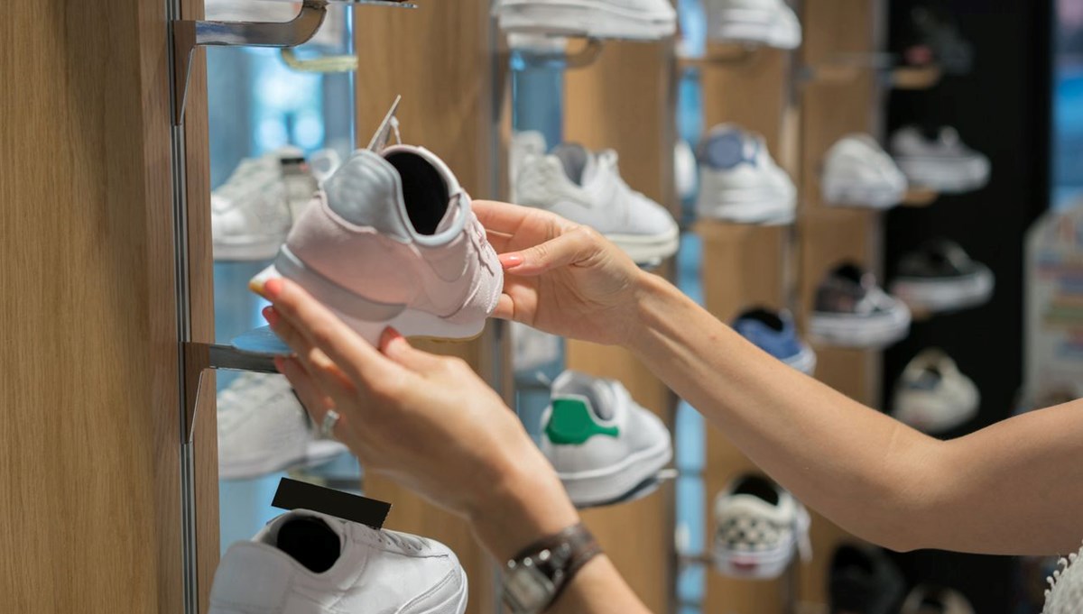 Ünlü ayakkabı markalarında domuz derisi çıktı