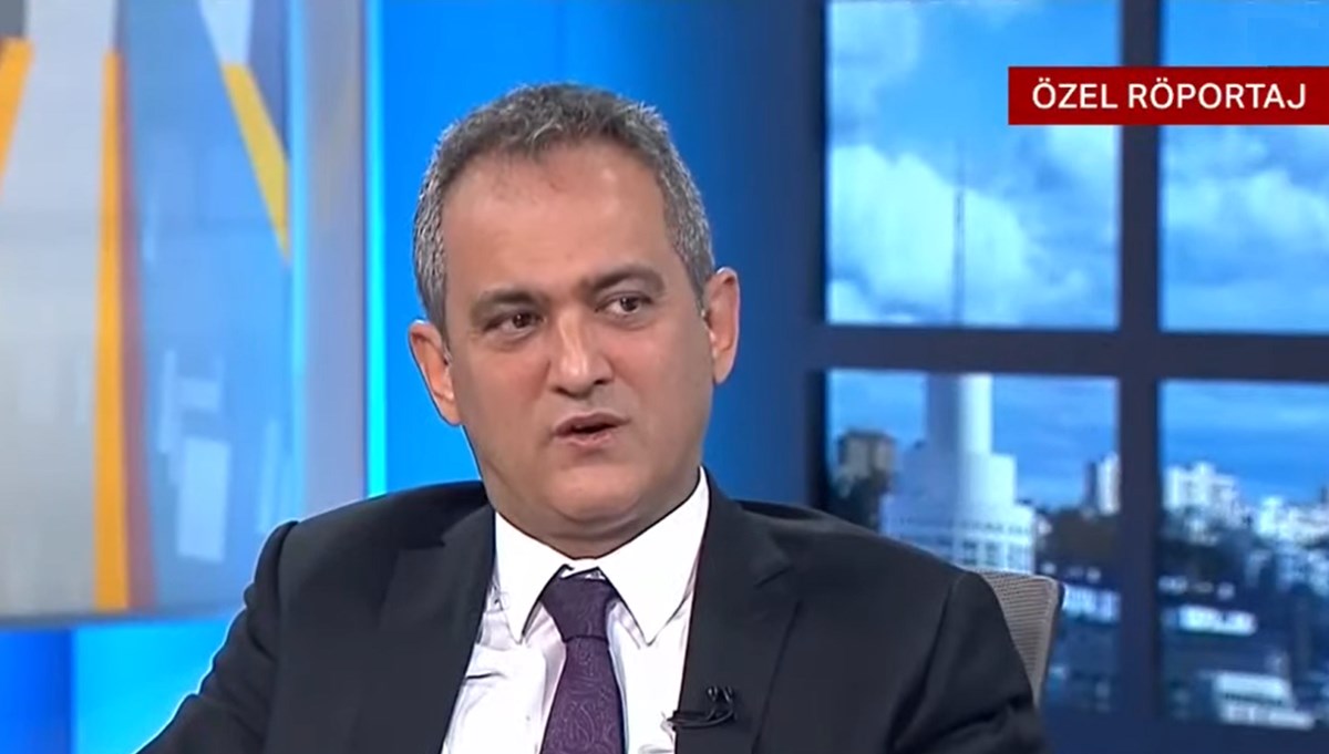 Milli Eğitim Bakanı Özer: Yüz yüze eğitim aynı kararlılıkla devam edecek Milli Eğitim Bakanı Özer: Yüz yüze eğitim aynı kararlılıkla devam edecek