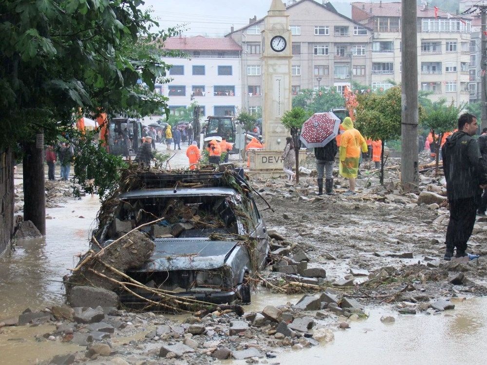 Karadeniz'e turuncu kodlu uyarı: Şiddetli yağışlar devam edecek (Bugün hava nasıl olacak?) - 10