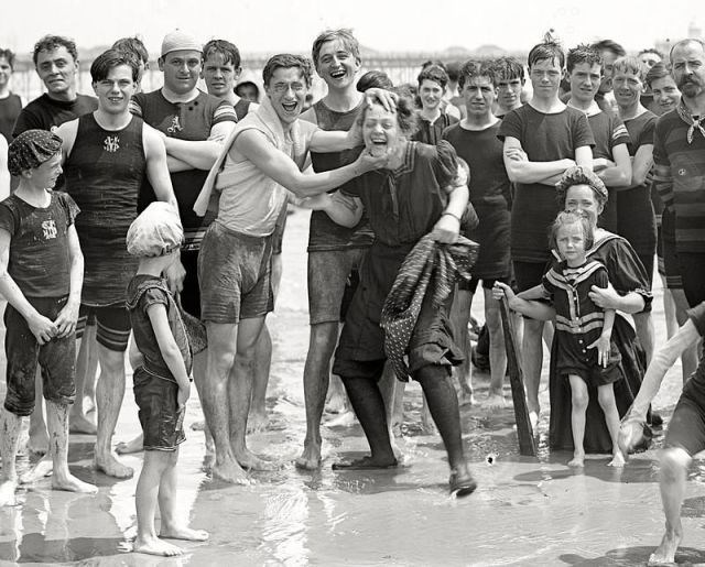 Фото Детей На Пляже В 1930 Годы