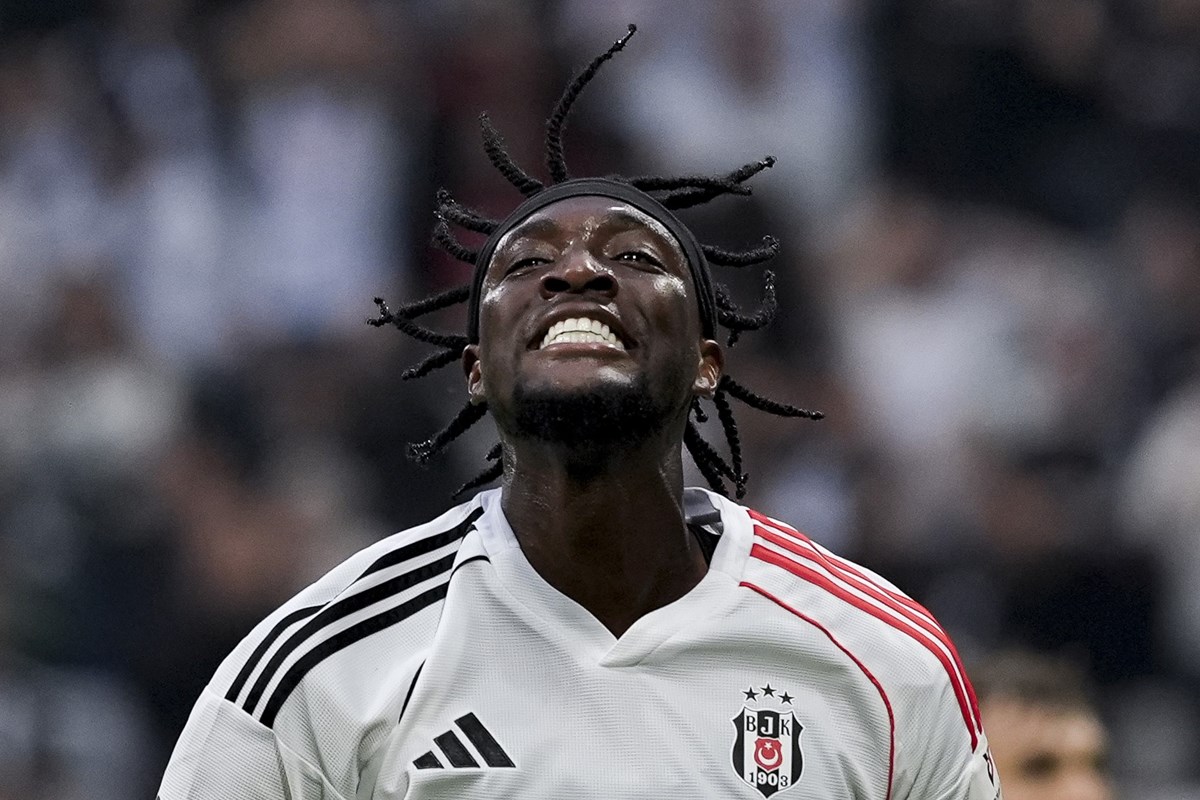 Beşiktaşlı Tammy Abraham, Gençlerbirliği maçında bir pozisyon sonrası böyle üzüntü yaşadı.