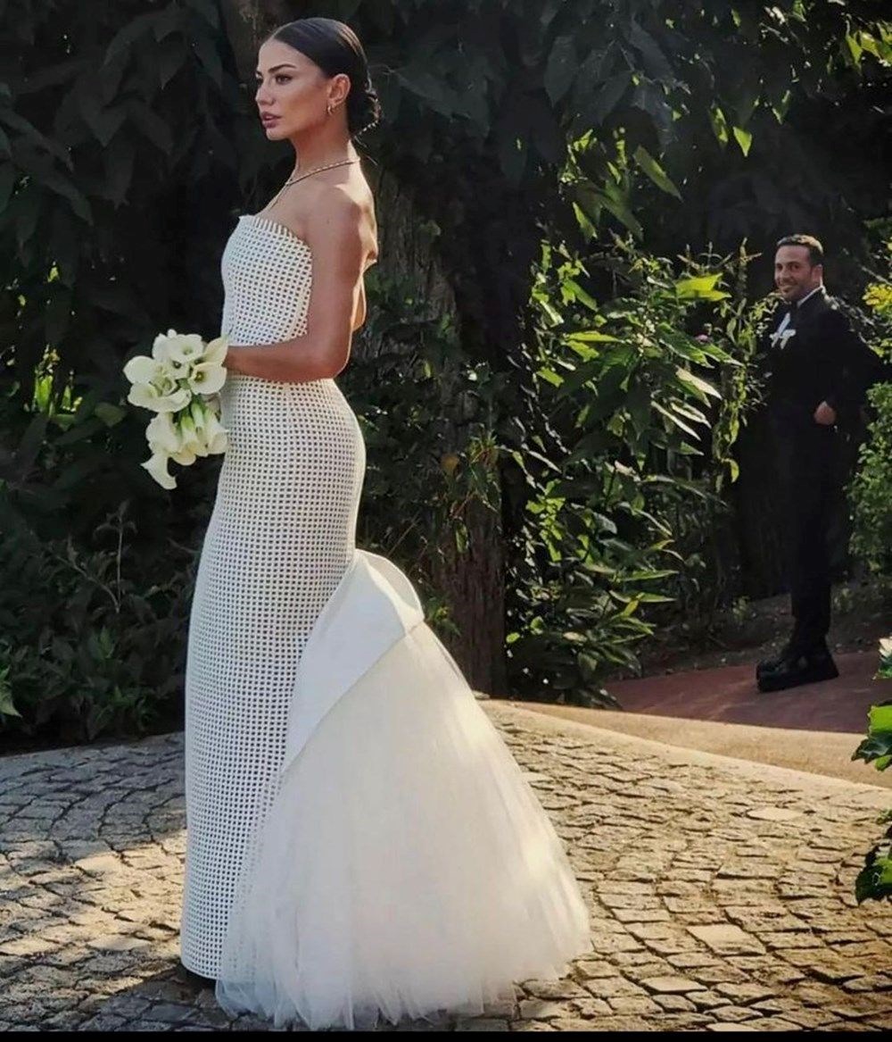 Demet Özdemir ve Oğuzhan Koç'tan düğün sonrası ilk paylaşım - 5