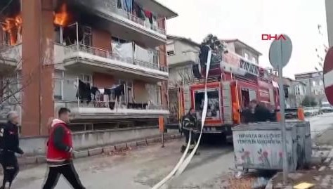 Isparta'da ev yangını