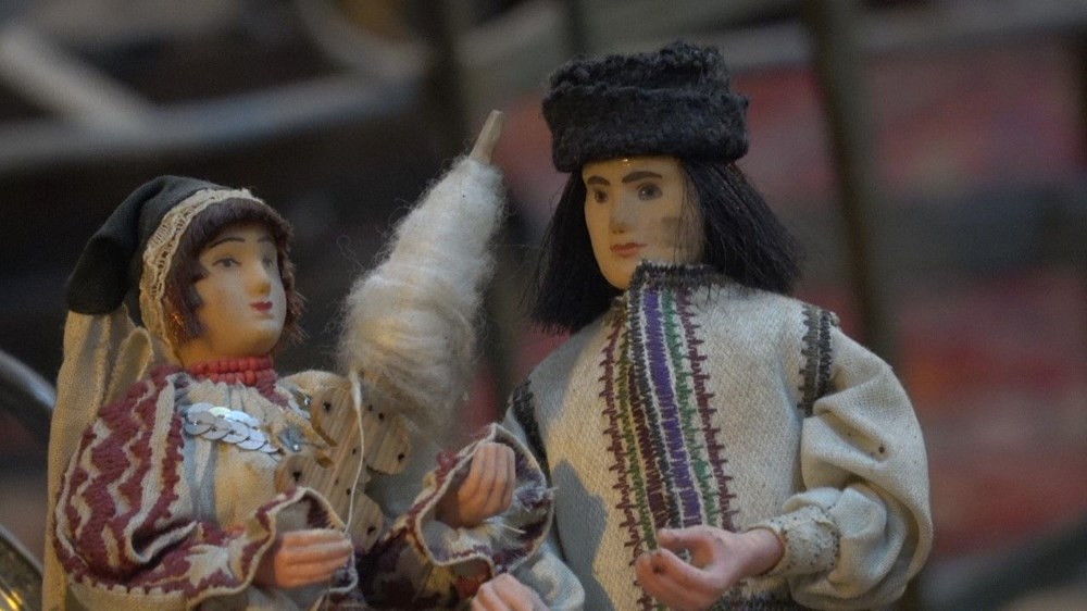 19 Yıllık Antika Tutkusu: Dükkan Değil, Yaşayan Müze 75 rdnsqOsuO02ikUitd0Uzyw