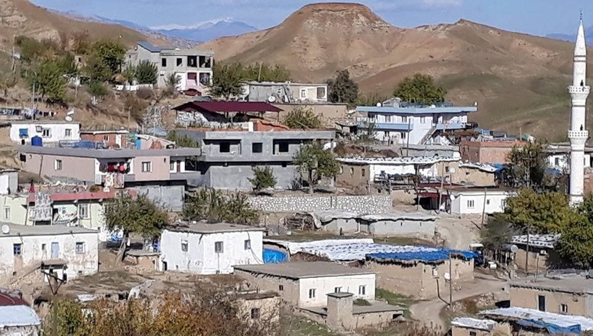 Diyarbakır’da silahlı kavga: 3 yaralı Diyarbakır’da silahlı kavga: 3 yaralı
