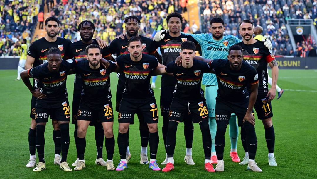 Kayserispor büyük çıkış yakaladı, ligde kaldı