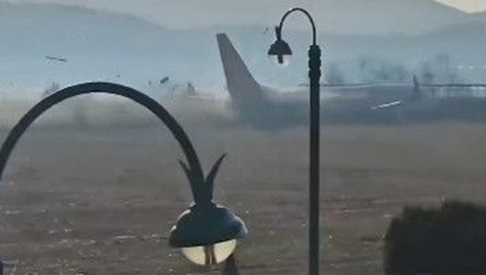 SON DAKİKA HABERİ: Güney Kore'de uçak kazası: Ölü sayısı 47'ye yükseldi - 8