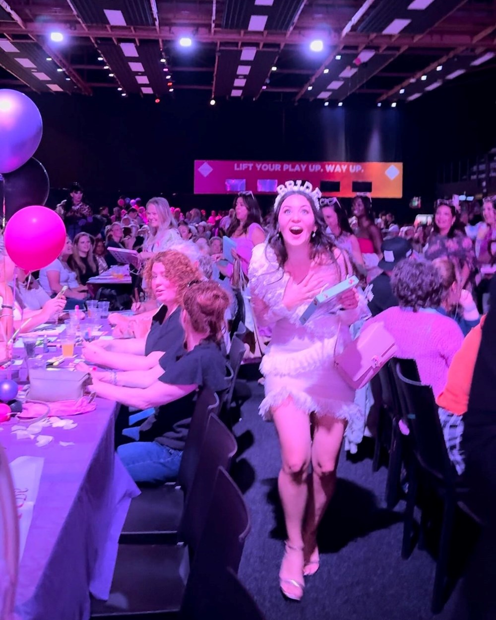 Karsu Dönmez bekarlığa veda partisi yaptı - 7