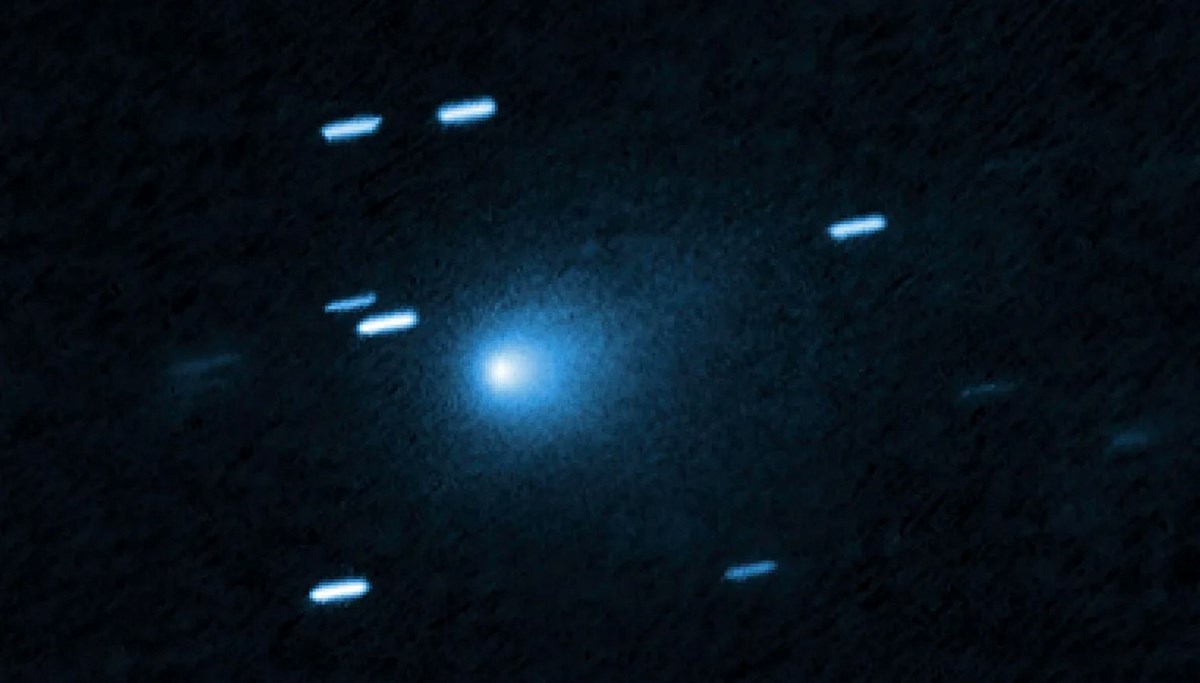 Gizemli ziyaretçi NASA aracına yaklaşıyor