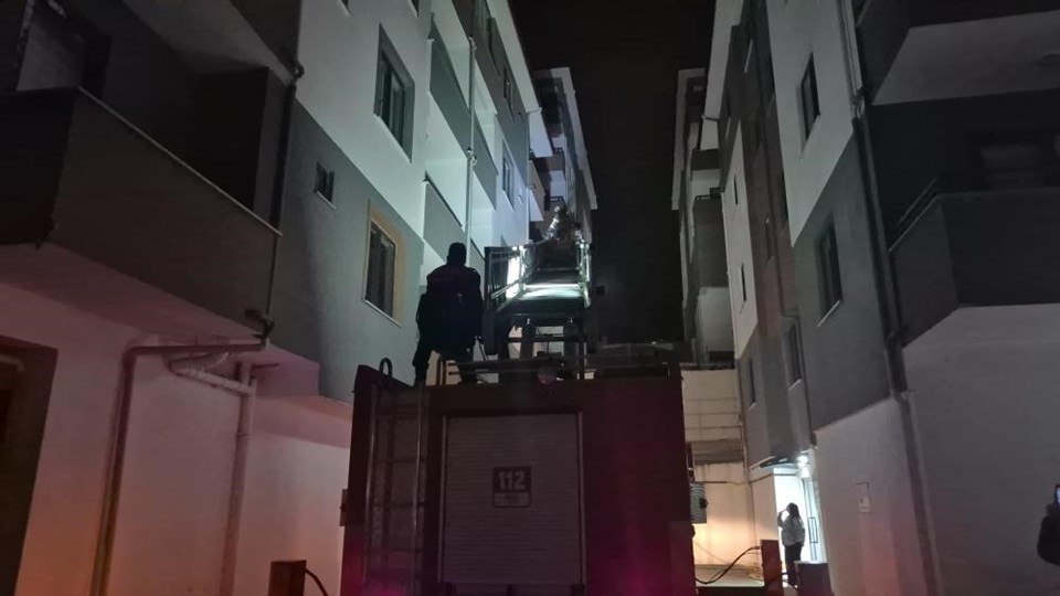 Uyuyakalan çocuk mahalleyi ayağa kaldırdı - 1