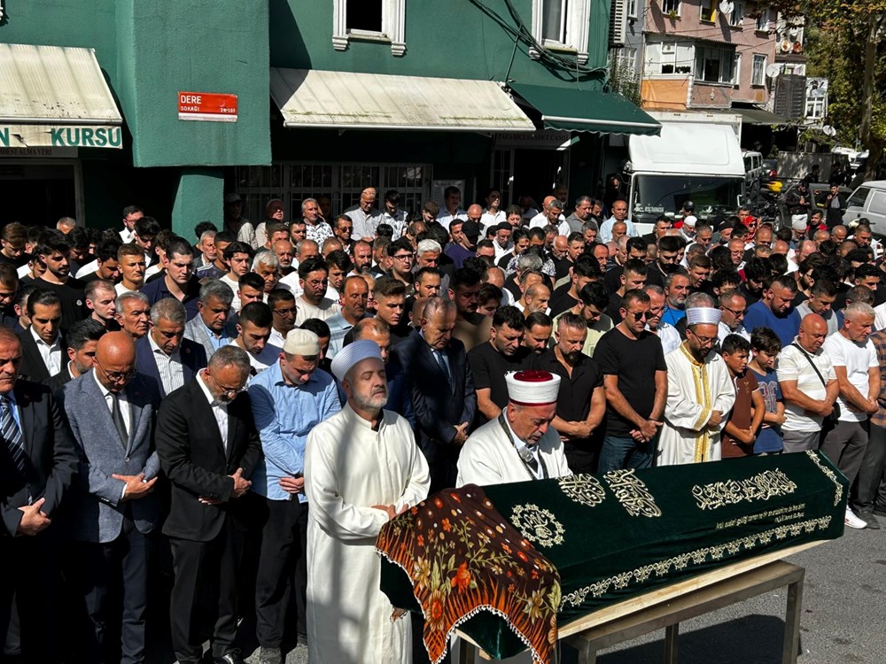 Türkiye, Ayşenur ve İkbal'e ağlıyor: Yakınları fenalık geçirdi - 9