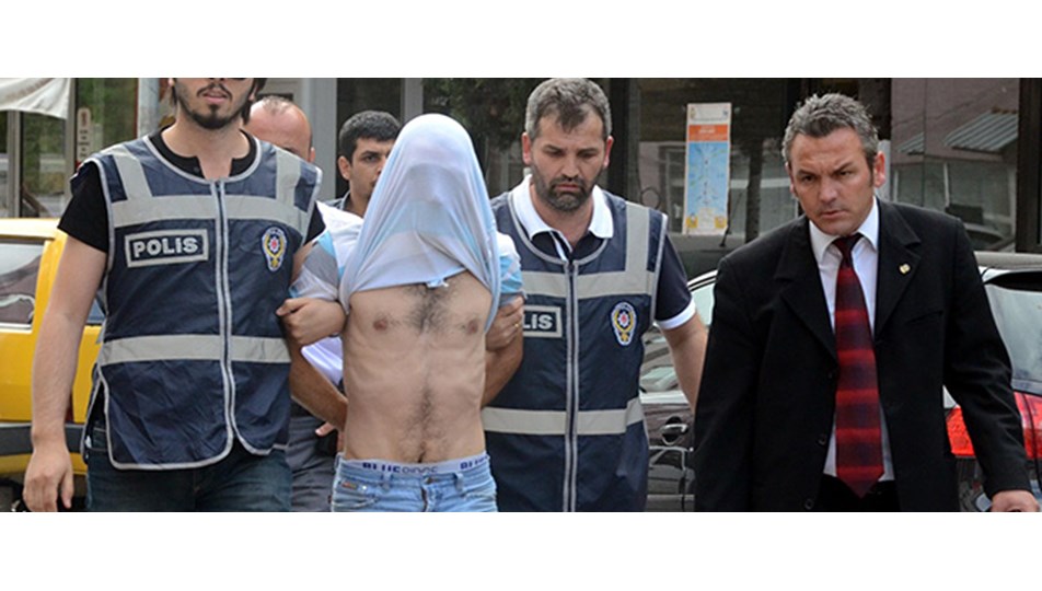 Alman çift cinayetinde gözaltı