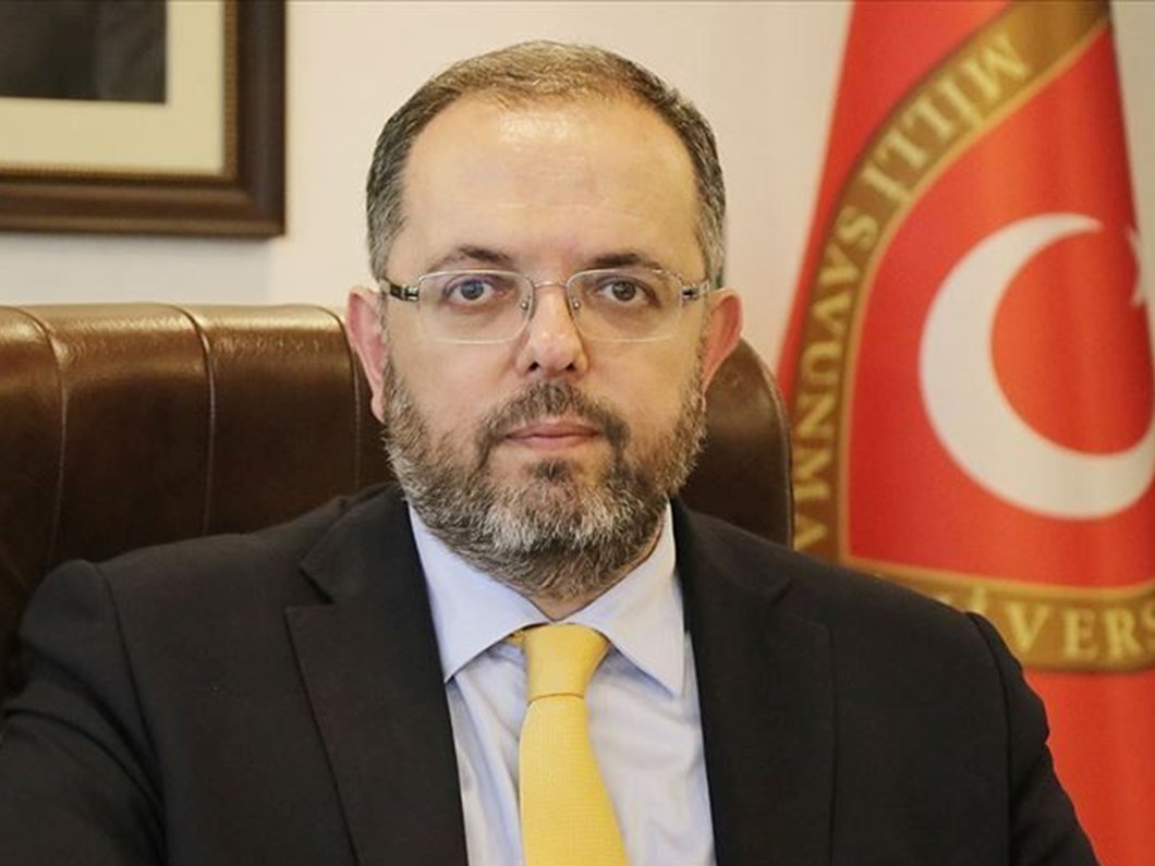 Erhan Afyoncu kimdir? MSÜ Rektörü Prof. Dr. Erhan Afyoncu kaç yaşında ve nereli? | NTV Haber