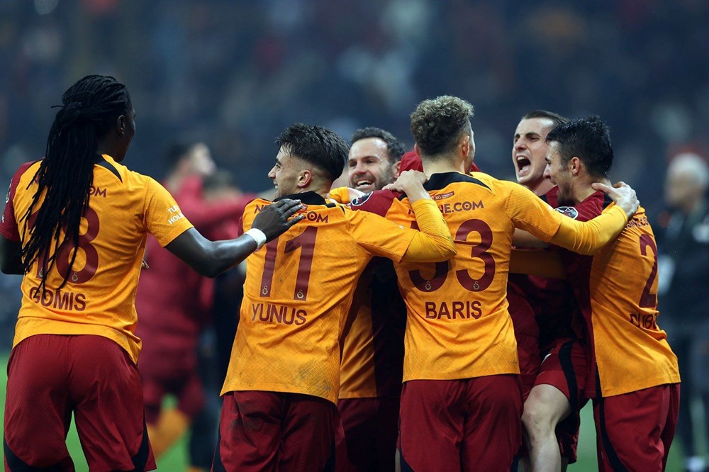 Süper Lig'de hakem kavgası: Üç büyükler birbirine girdi - 12