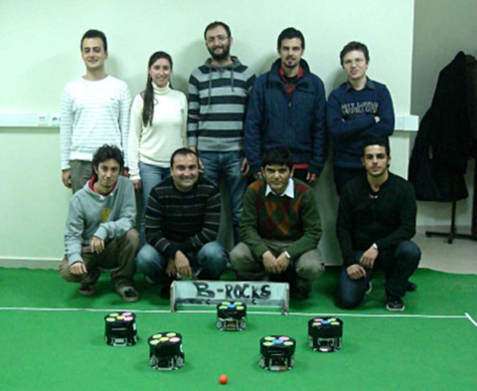 Robot futbol turnuvasında tek Türk - 1