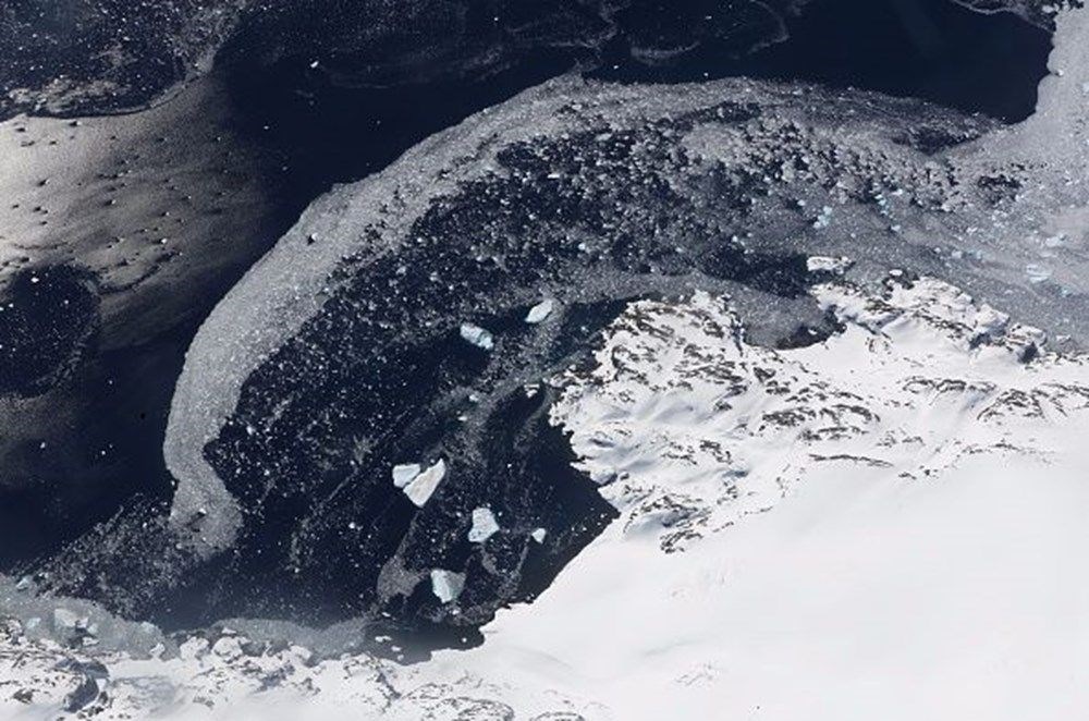 Antartika'da dev buz kütlesi buz sahanlığından koptu - 7