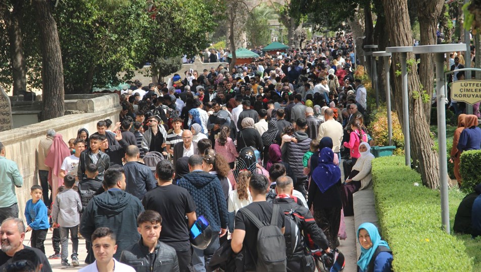 Bayramın 2’nci gününde ziyaretçi akını